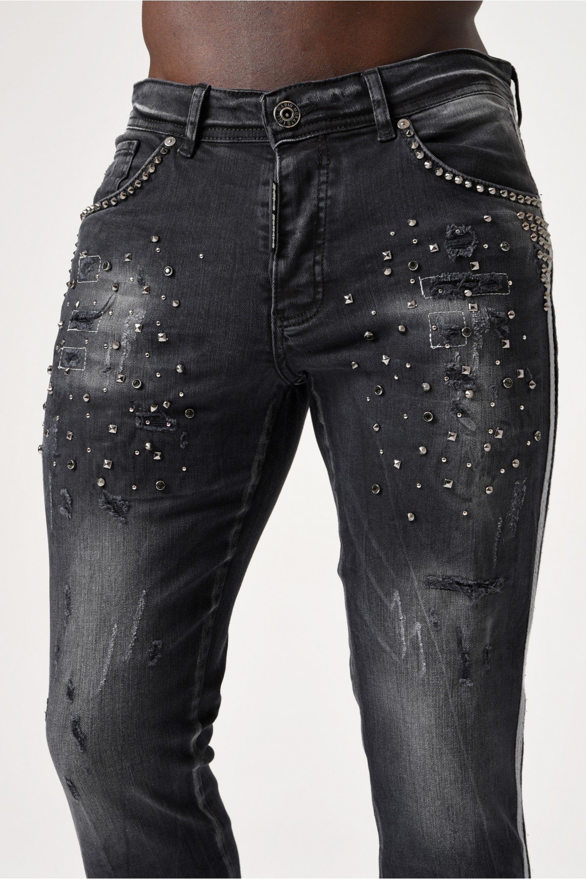 Erkek Denim Pantolon - Taş detaylı kesik parçalı - Koyu Gri